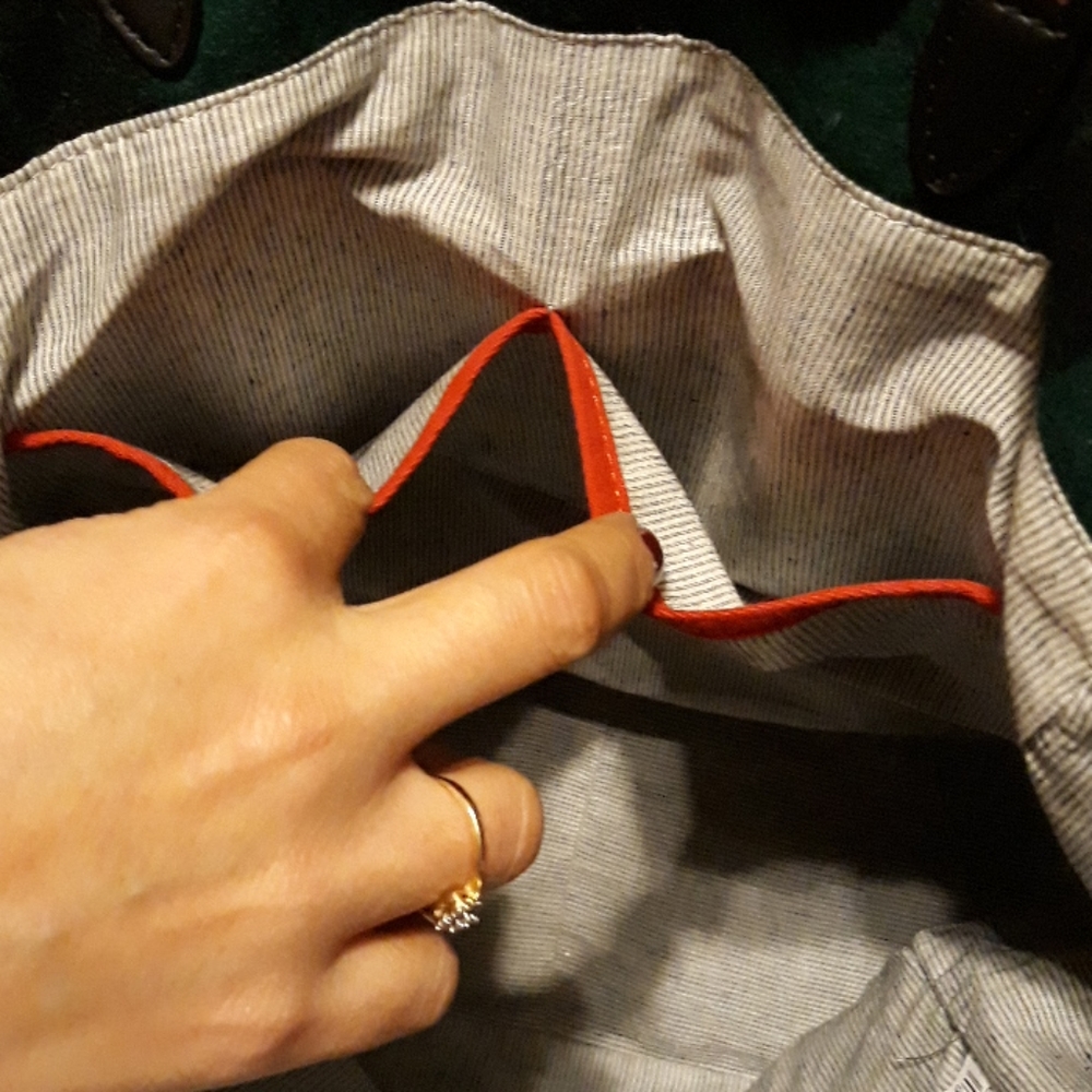 Ellen DeGeneres Green Tartan Oax Tote - Picture 10 of 14